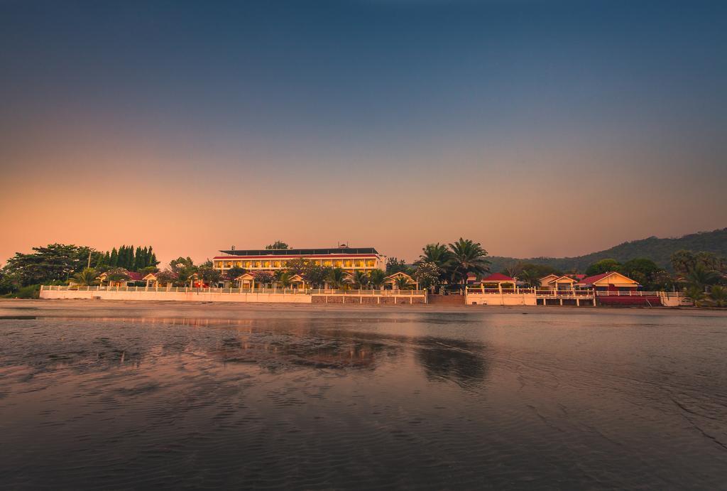 New Travel Beach Hotel & Resort Chao Lao Beach Zewnętrze zdjęcie