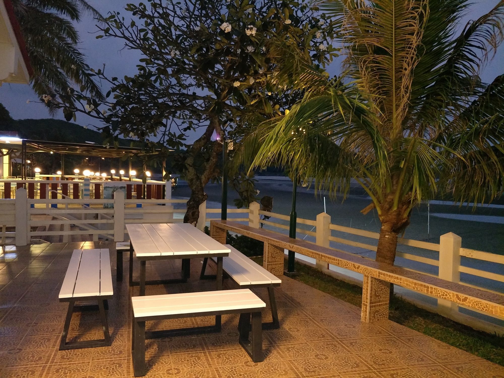 New Travel Beach Hotel & Resort Chao Lao Beach Zewnętrze zdjęcie
