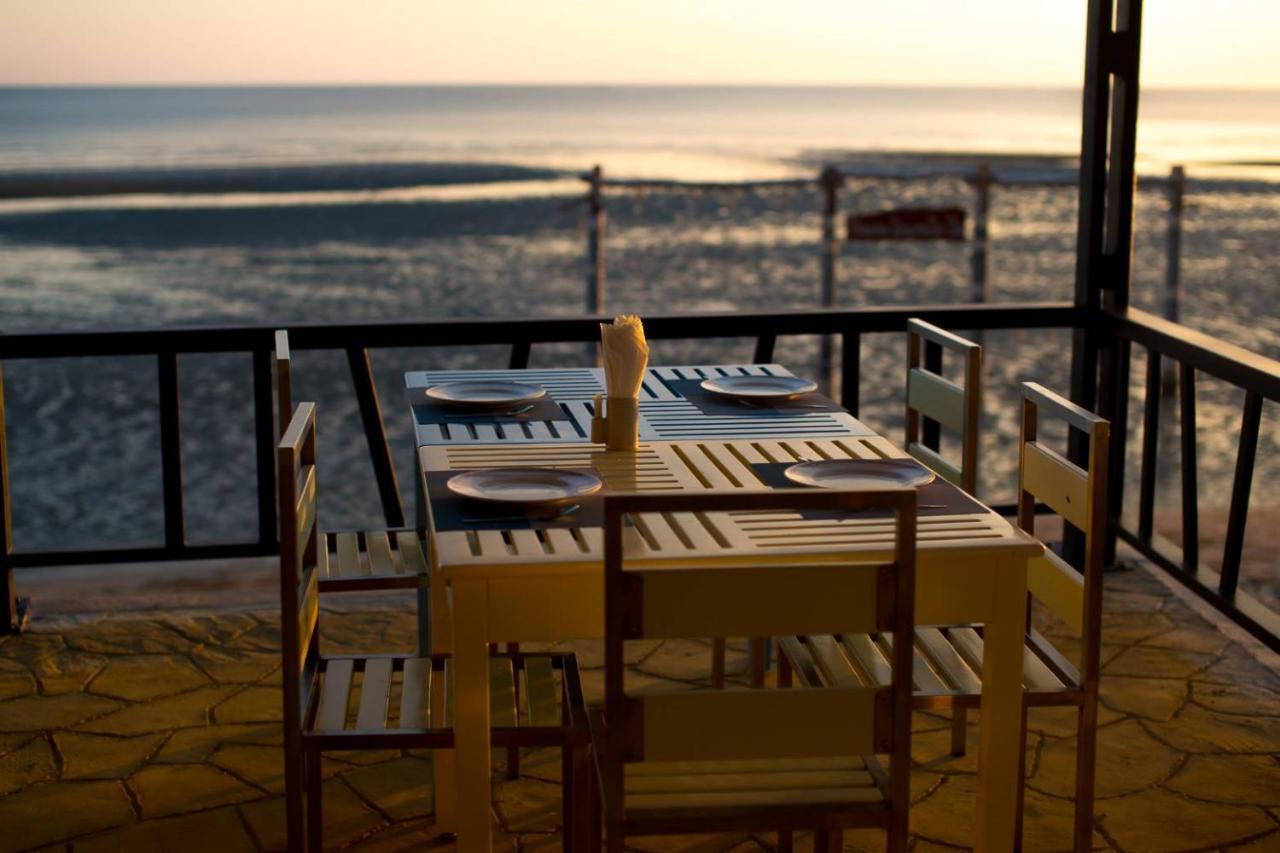 New Travel Beach Hotel & Resort Chao Lao Beach Zewnętrze zdjęcie